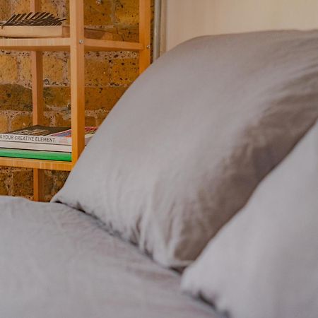Loft Style Apartment Near O2, Abba Voyage, Excel Λονδίνο Εξωτερικό φωτογραφία